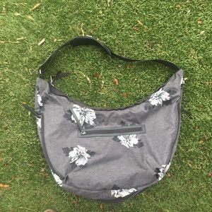 🦄Rare Lululemon  atomic flower tote
